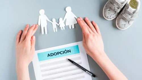 Adopción